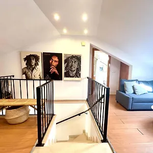 Gem I - Trendy Santos District Apartment
