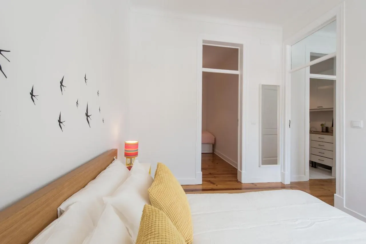 Cozy Apartment With Castel View Lisboa